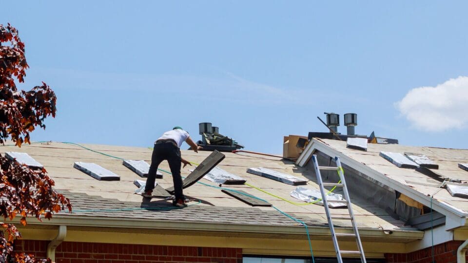 What to Expect from Clearwater Commercial Roofing Roof Replacement Services