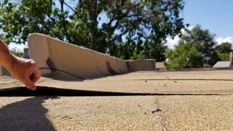 how long does a flat roof last in Florida