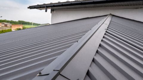 5V Metal Roofing Pros and Cons