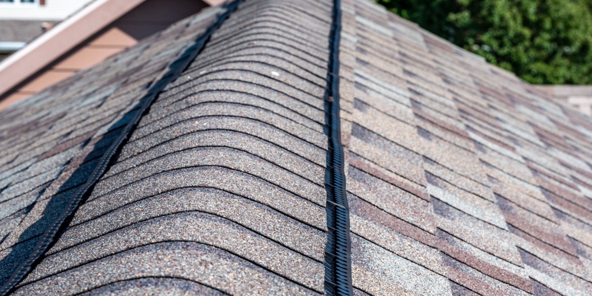 Metal Roofing vs. Shingles - Pros and Cons
